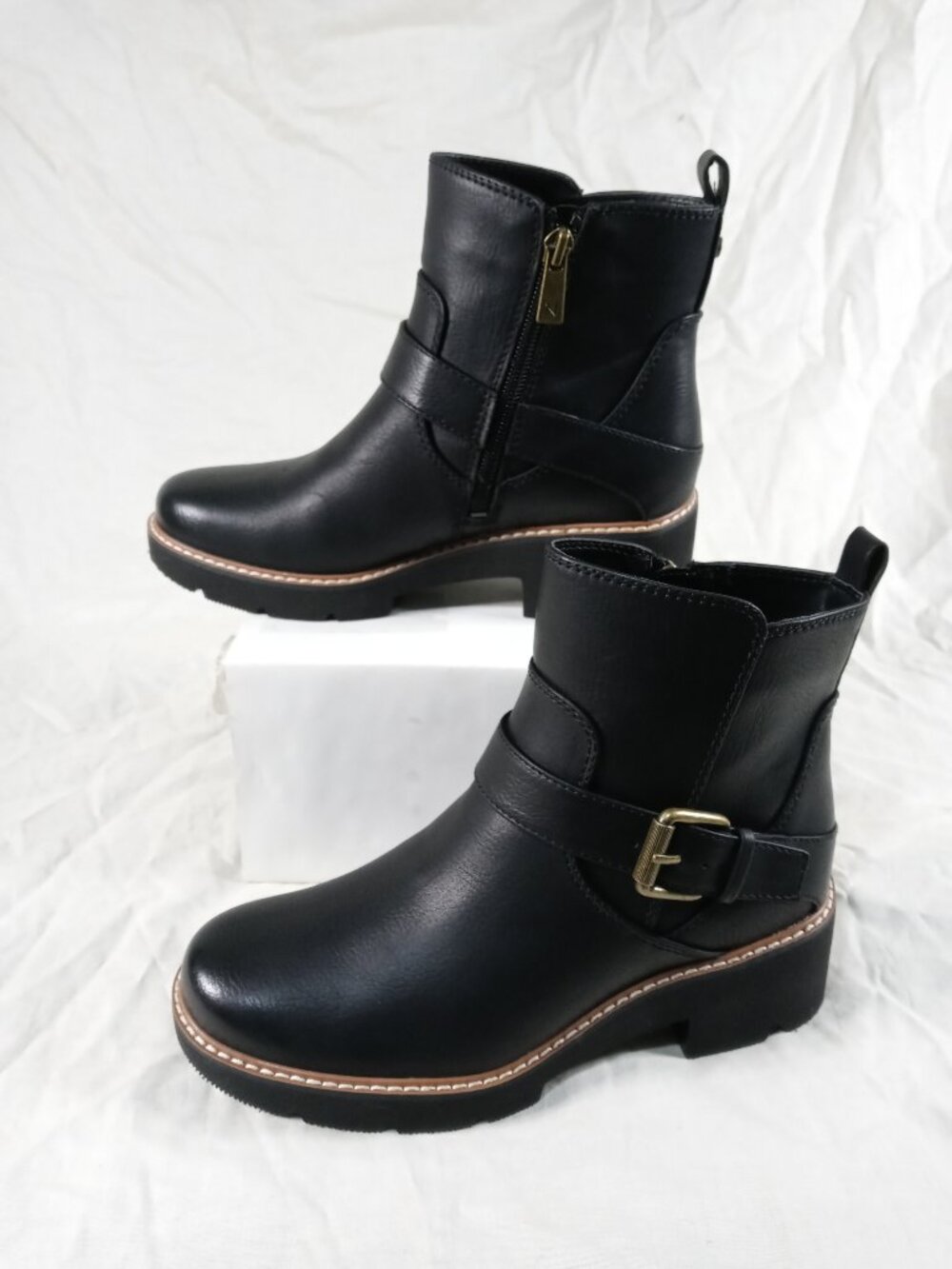 Naturalizer Women 6 Dark Brown/ Black Goth Style Cowboy Ankle Boots in New Cond